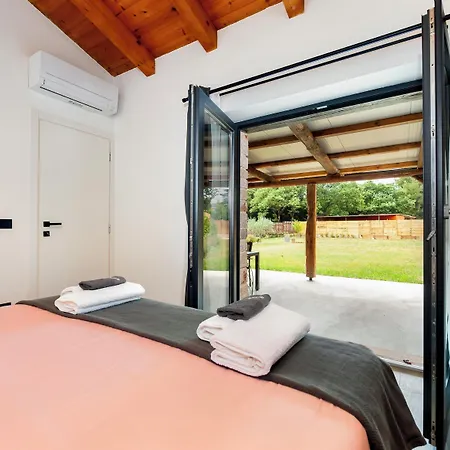 House With Jacuzzi And Sauna * Rovinj